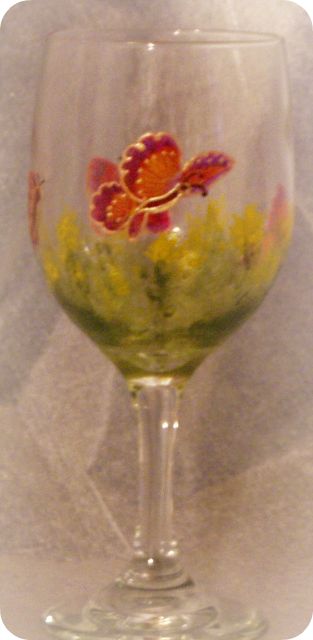 Butterfly Kisses Fantasy- Pink- Wine Glass